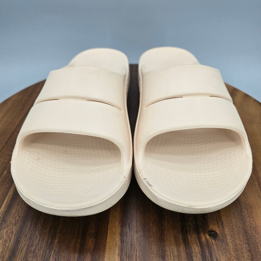 Oofos Ooahh Sandals Women's 10 Cream Slip On Comfort Sport Recovery Slides Shoes - Picture 2 of 7